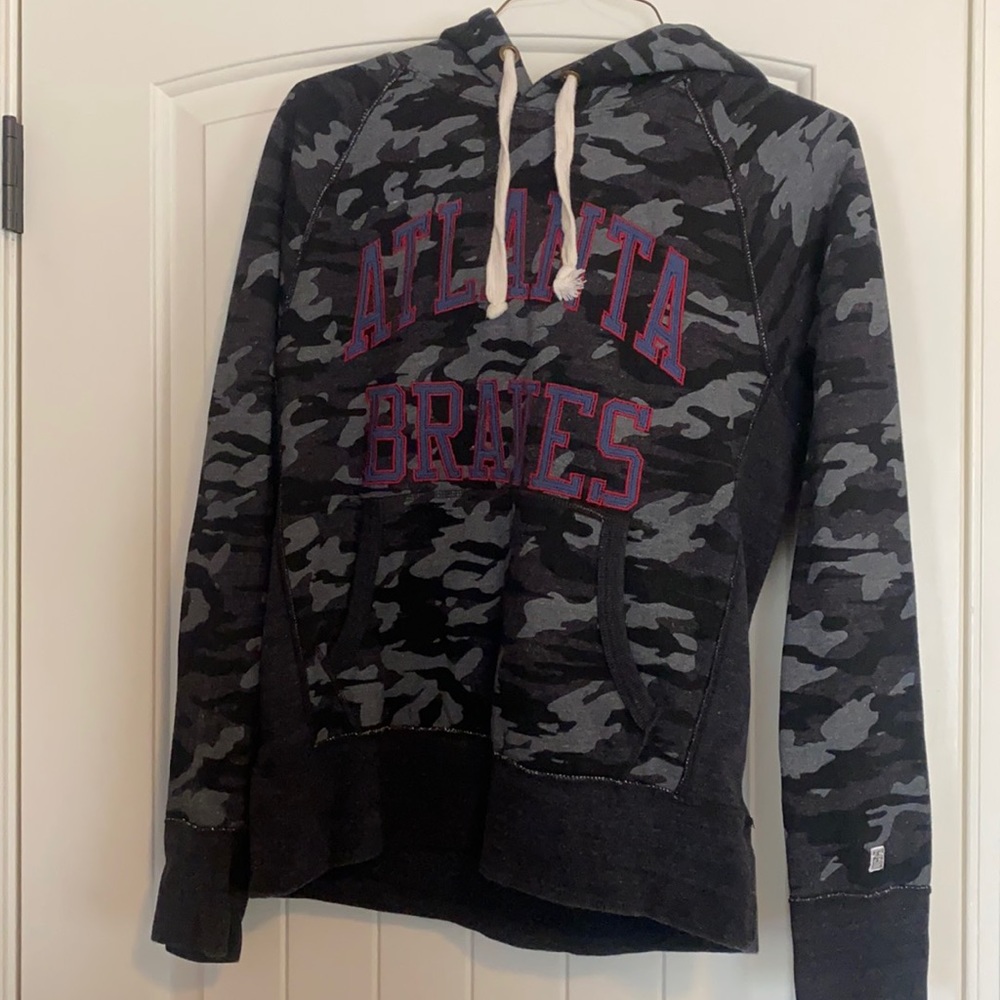 Atlanta Braves hoodie size small, Tailgate by American Eagle brand